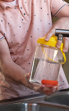 Knock Off FlyNip Vliegenval